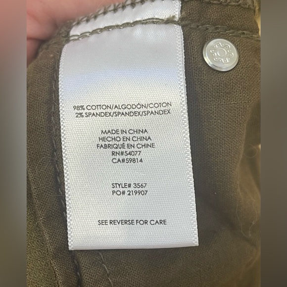 Cabi Jeans Corduroy Skinny Pants—size 6 - Picture 6 of 6